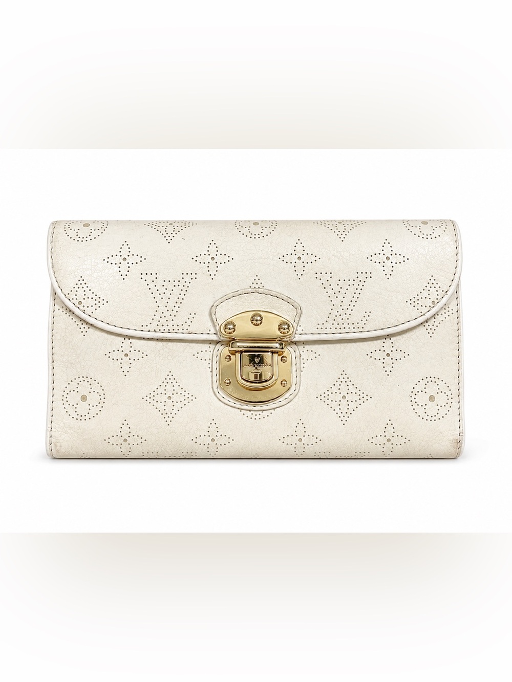 📌Pre-Loved Monogram White Wallet 📌